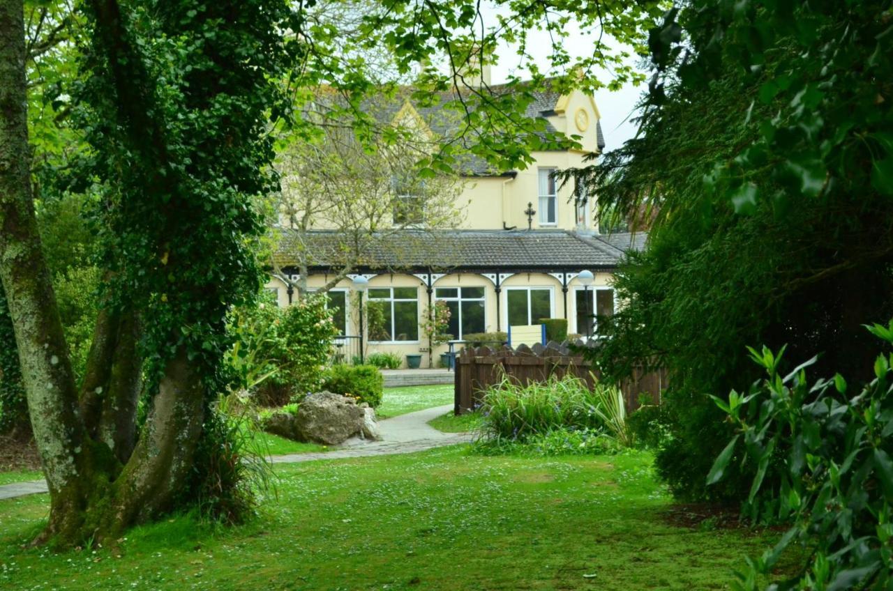 Вилла 37 Trevithick Court, Tolroy Manor Хейл Экстерьер фото